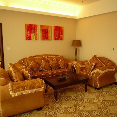 Guangzhou Yifeng Hotel Zewnętrze zdjęcie