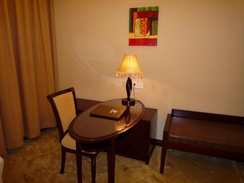 Guangzhou Yifeng Hotel Zewnętrze zdjęcie